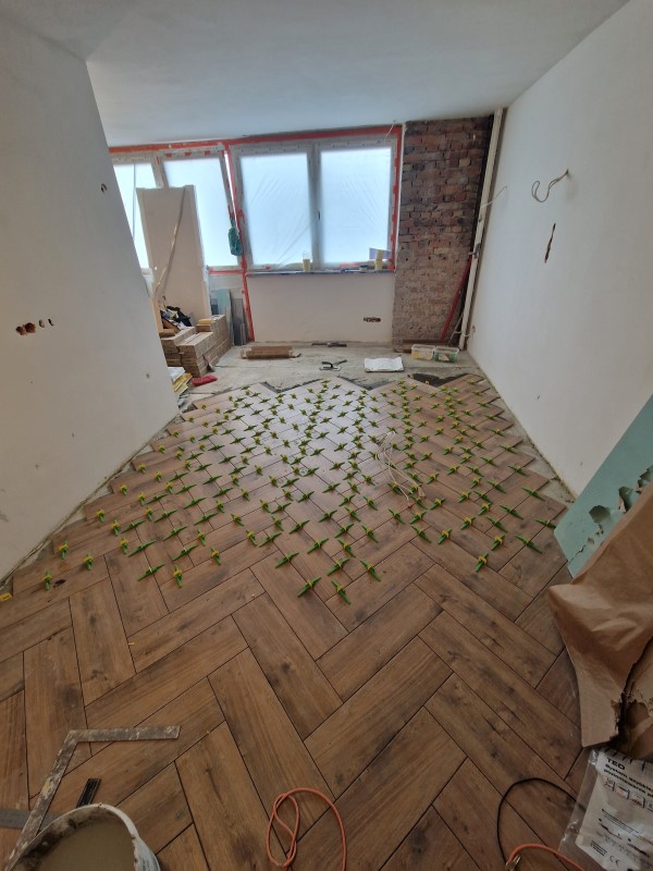 zdjęcie terakota o wzorze desek